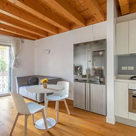 Apartment Maison Latino 7 By Welc Treviso