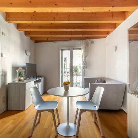 Maison Latino 7 By Welc Тревизо